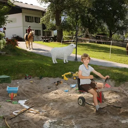 Saumerhof 斯拉德明