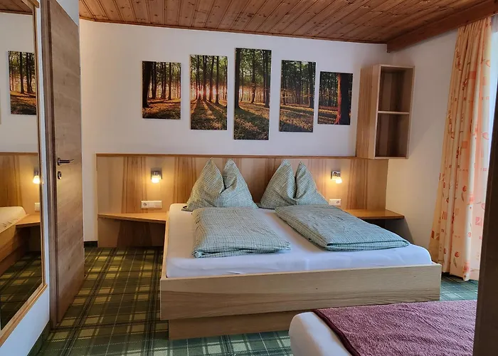 مزرعة للإقامة Saumerhof سخلادميخ