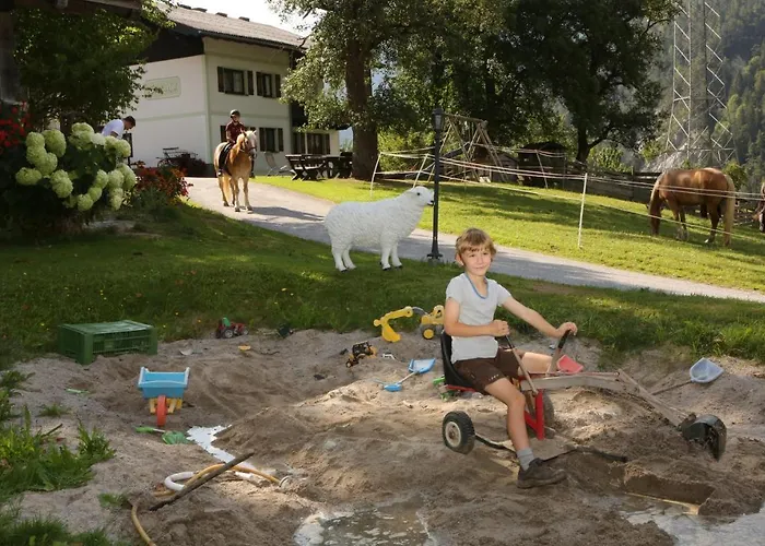 Saumerhof سخلادميخ